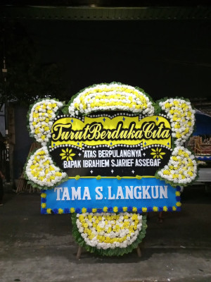 Papan Bunga Duka di Asakota