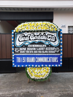 Papan Bunga Duka di Asakota